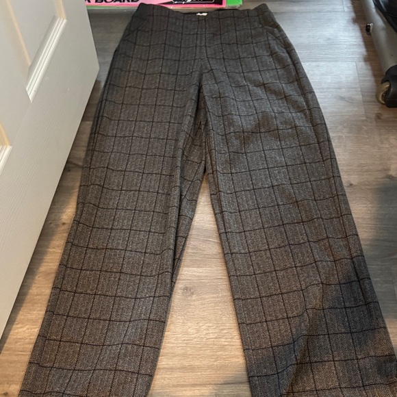 Max Studio Pants - Max Studio Black Waistband Windowpane Pants